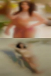 Girls looking for threesome